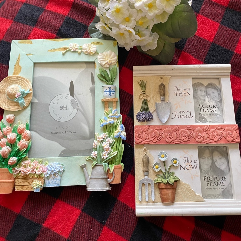 Floral Garden Picture Frame Set